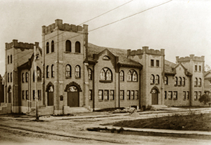 Pacific Grove Church, 1910 - Copyright©2001 California Views